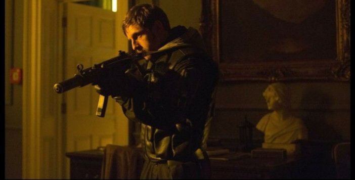 ❝When you need help, you call the police. When the police need help, they call SWAT.❞

• #OC | #MV 
• SWAT Team Member
• Youngest of the 3 brothers
• Looking for
   ➥ Oldest bro
        Former army
   ➥ Middle bro
        Secret agent
   FCs negotiable
• @ DMs are open!