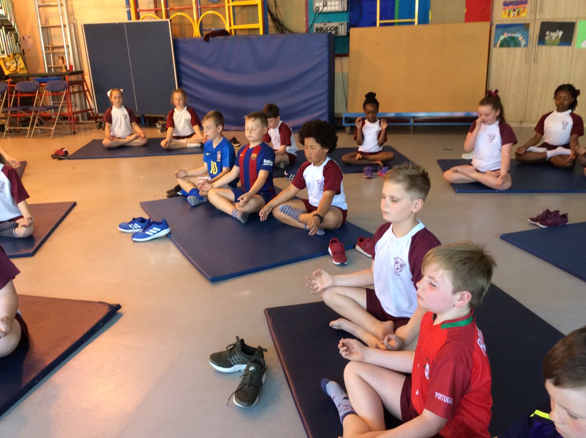 Y4StCecilias's tweet photo. Year 4 enjoying yoga, learning new stretches and strengthening exercises #SportsandHealthWeek https://t.co/Rzu587QjkH