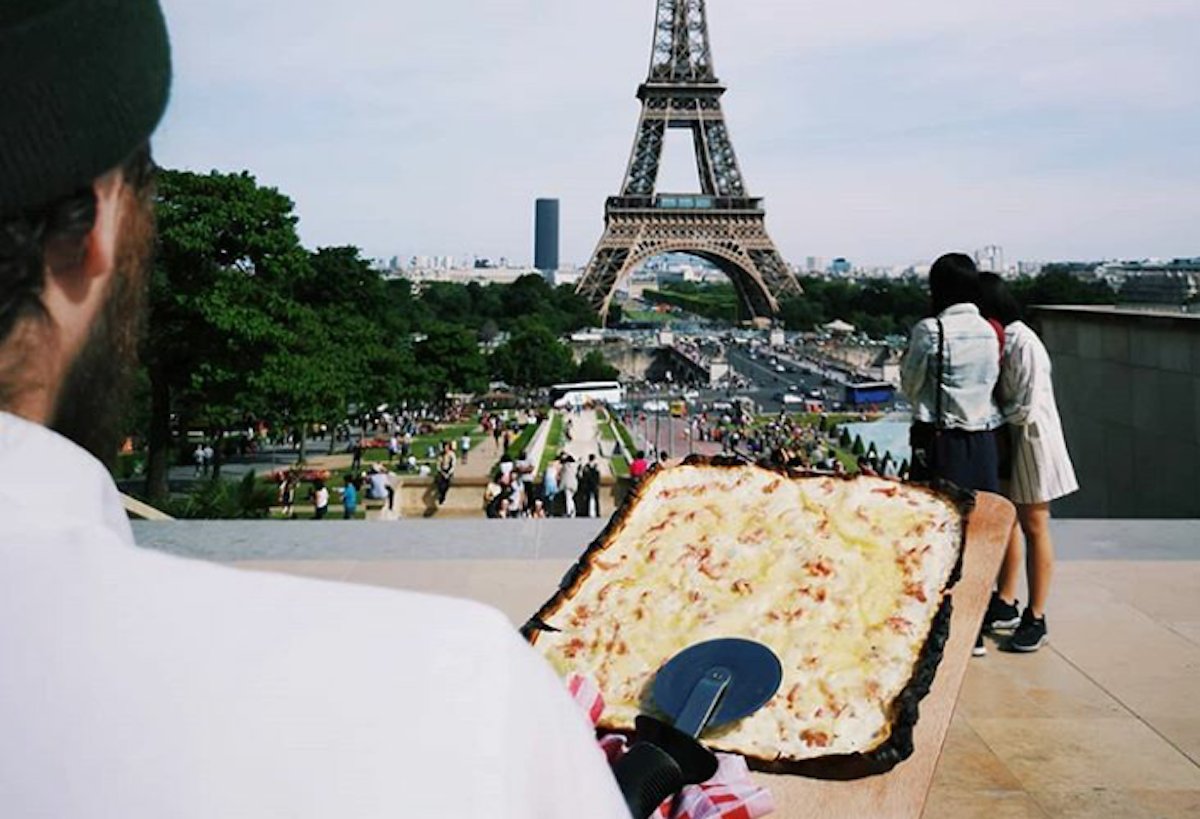Tartes flambées dans le monde entier : l’Alsace fan Day commence à rassembler 🌎❤️🍻 #alsacefanday 

> pokaa-strasbourg.fr/2018/06/26/tar…