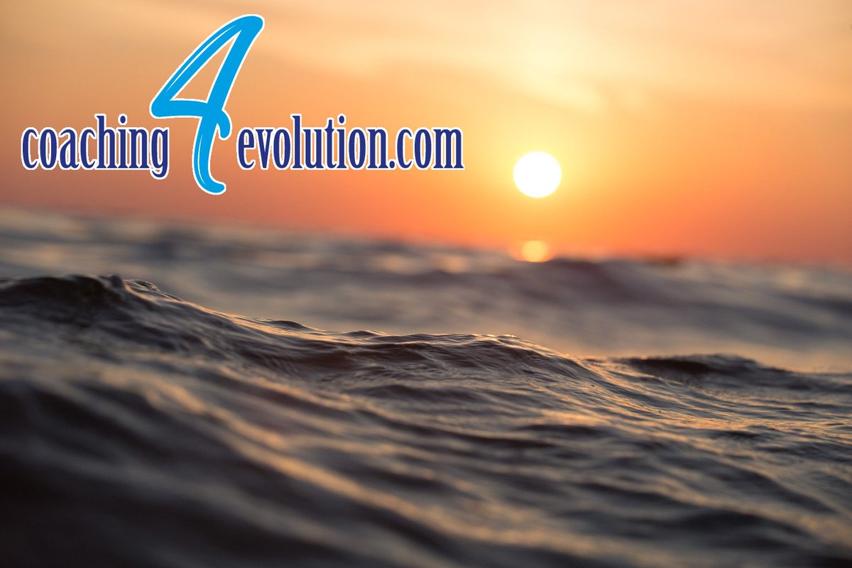 coaching4evo's tweet photo. "El mar sonríe a lo lejos. Dientes de espuma, labios de cielo."
(Federico Garcia Lorca)
#frasesparacortar #Verano2018
#crecimientopersonal #coaching #coaching4evolution #coachingBarcelona #CoachingWorld #DesarrolloPersonal #CrecimientoPersonal #poesia #pensamientovisual https://t.co/DUnucreniv