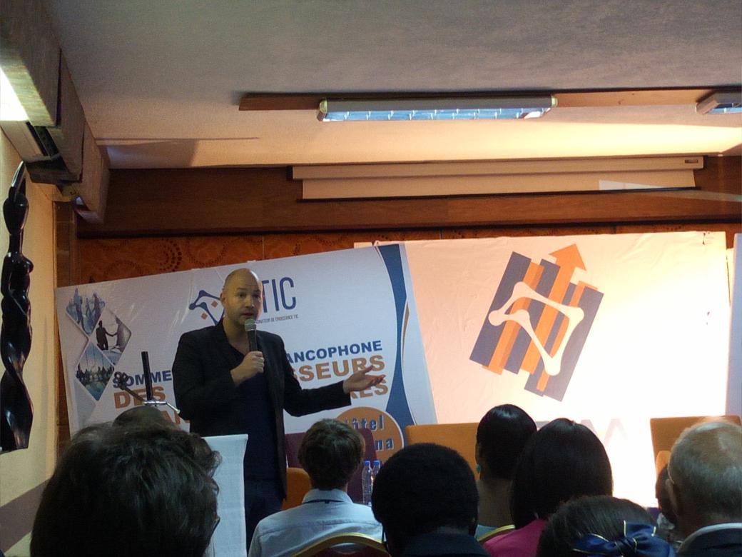 etechnopole's tweet photo. @SamirAbdelkrim présente les #MadeInAfrica en #Tech #SAFIAA @cticdakar @AfriTechHub1 @AfriTranslate @FlorenceBokon @akpedze228 #TgTech https://t.co/JW8cI0gI6S