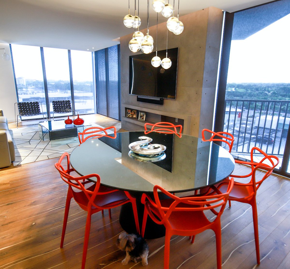 DremconCorp's tweet photo. Our Happy Clients make us Happy
.
.
#professionalconstruction #businessdesign #homedesigns #businessowners #constructionmanagement #underconstruction #commercialconstruction #dremconconstruction #interiordesigns #miamiarchitecture #newconstruction #miamiconstruction https://t.co/XDrE8cHxxc