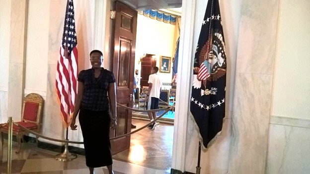 grassEcon's tweet photo. White House Visit with WomensConnect!!! https://t.co/CZl1b8Vex3
@grassEcon #WomensConnect #WhiteHouse #EconomicsForChange https://t.co/4axLIVTrci