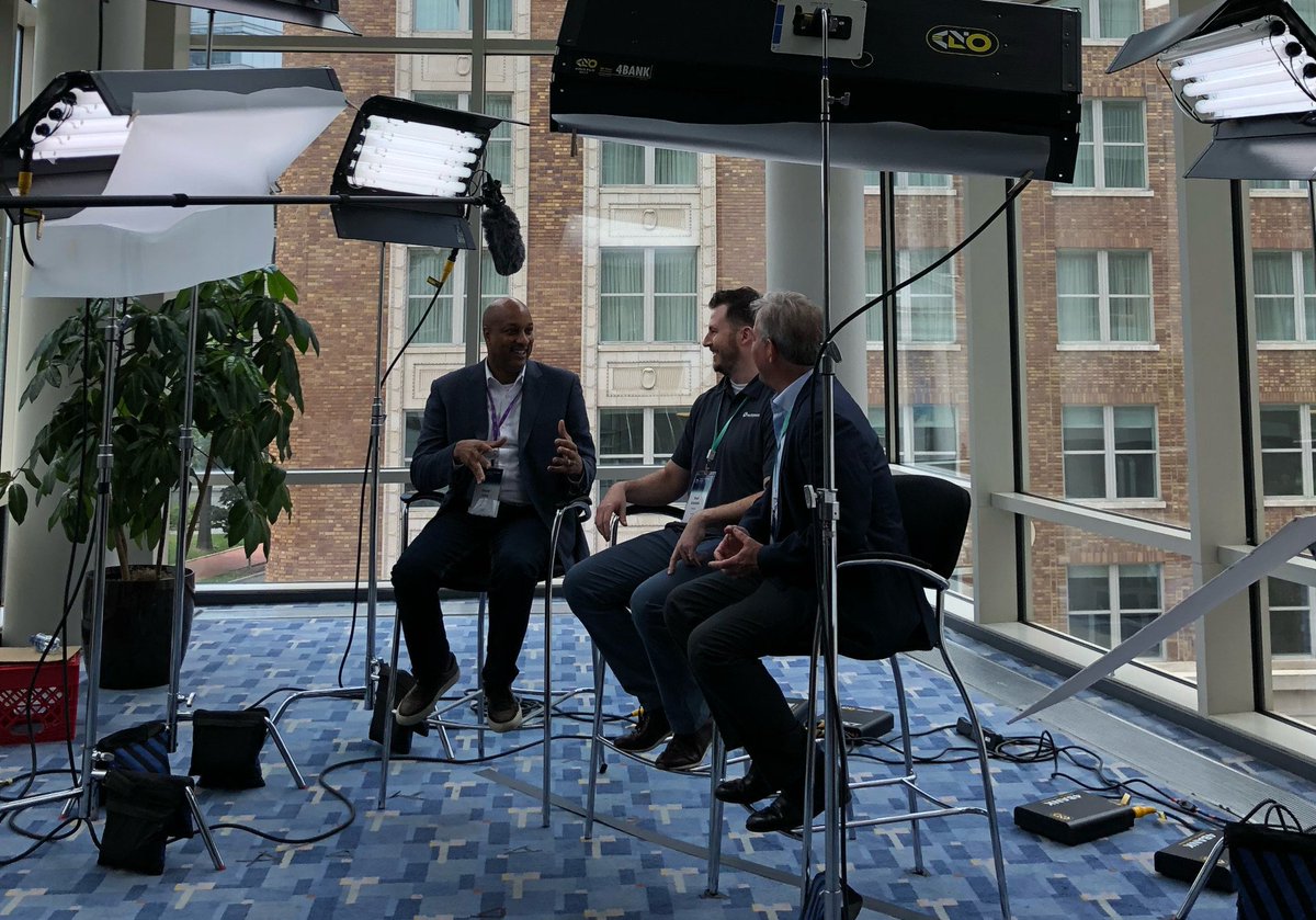 Two Takeaways from AWS Public Sector Summit 2018 dlvr.it/QYYQb8