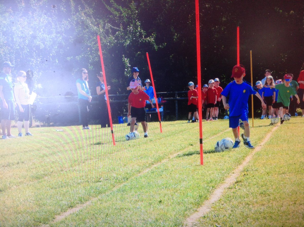 Thankyou to all our parents for supporting our fantastic children at our KS1 and Reception sports day this morning. Great athletes, super sportmanship and a wonderful atmosphere!