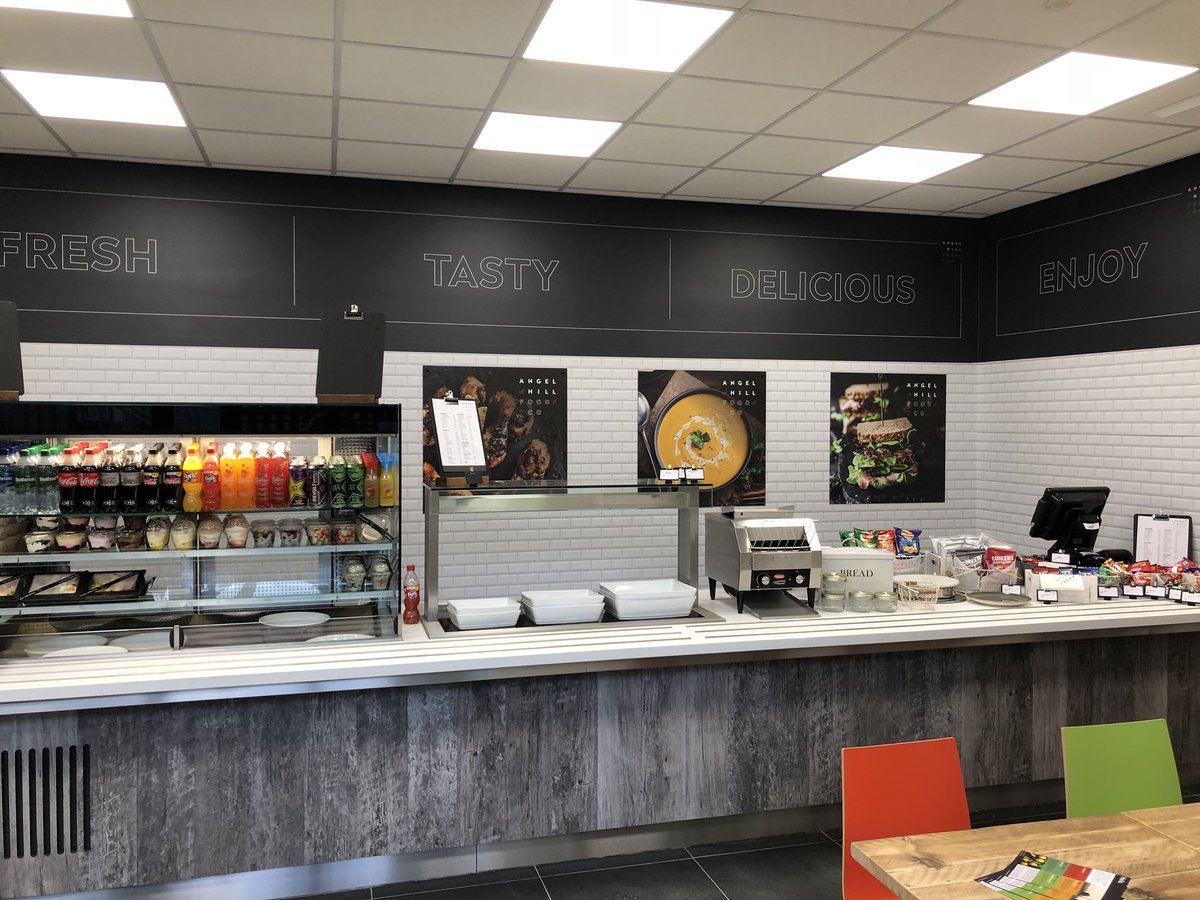 JonWhittle1fwyS's tweet photo. @AngelHillFood @debbie_noakes @jamiextyrrell @TerryHerbert10 @ServestFoodCo Angel Hill up and runnng at our Bosch Clay Cross, great food and great feedback #lovethefruitwall https://t.co/FiFfPCmVus