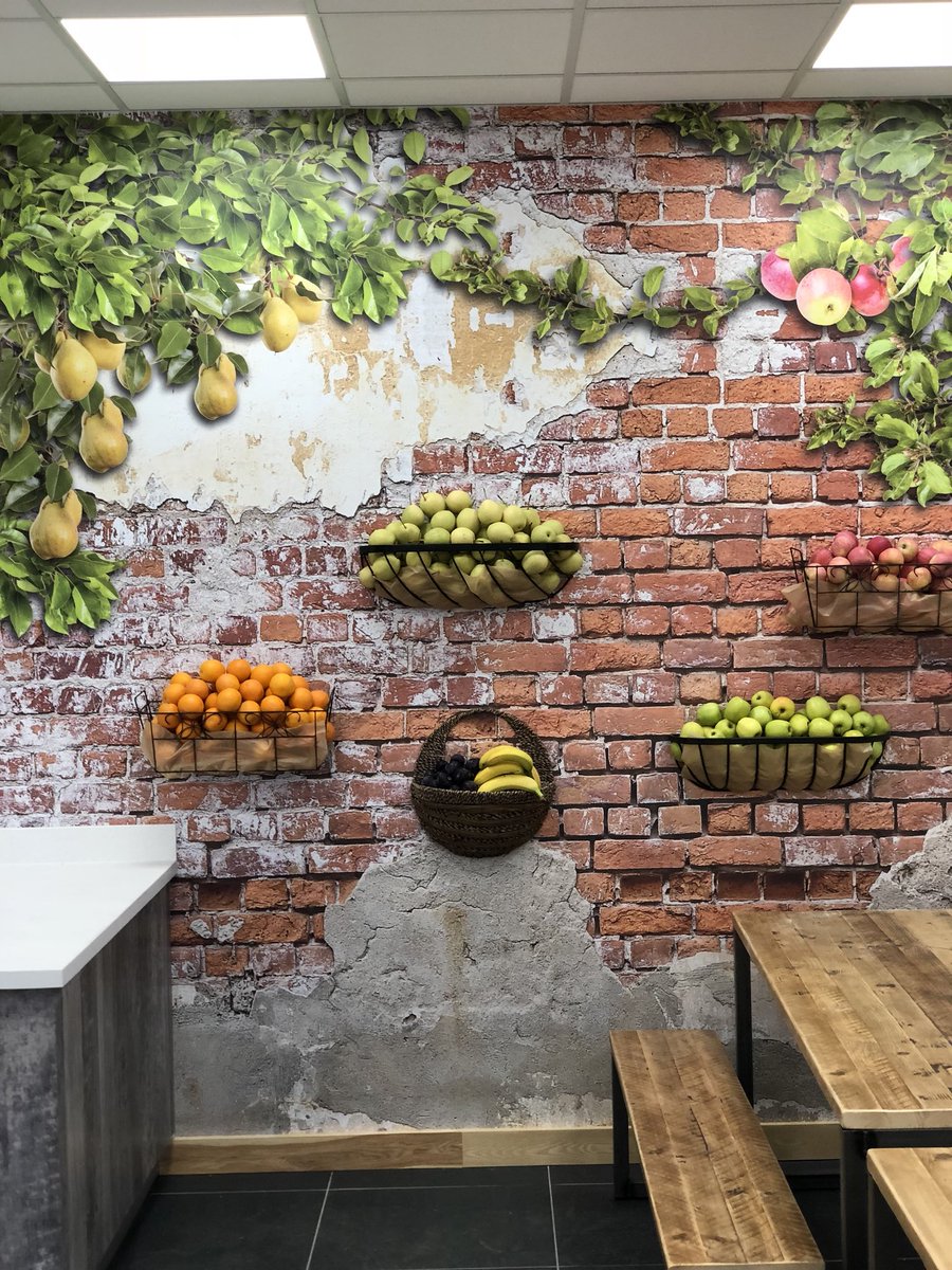 JonWhittle1fwyS's tweet photo. @AngelHillFood @debbie_noakes @jamiextyrrell @TerryHerbert10 @ServestFoodCo Angel Hill up and runnng at our Bosch Clay Cross, great food and great feedback #lovethefruitwall https://t.co/FiFfPCmVus
