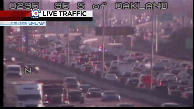 CRASH: I-95 NB & Oakland Park Blvd. Two lanes are blocked. #TRAFFIC https://t.co/athNakGNJs
