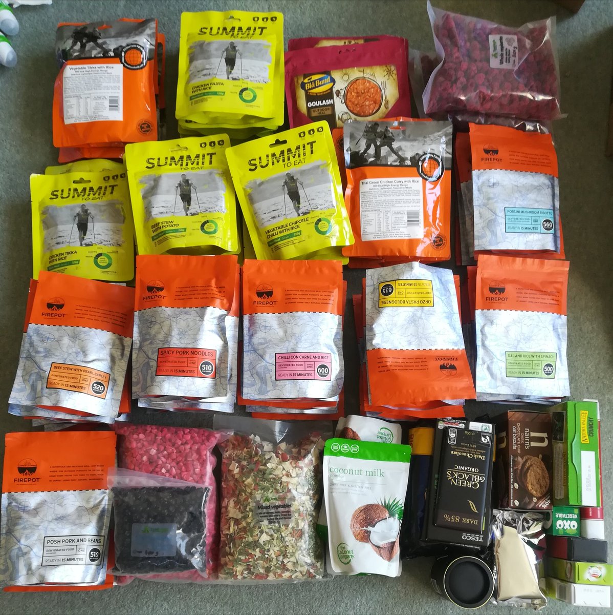 greenlandmap's tweet photo. 15.3kg of food! Thanks @basecampfood @eatoutdoorfood @tentmeals https://t.co/DnY1wSdypO