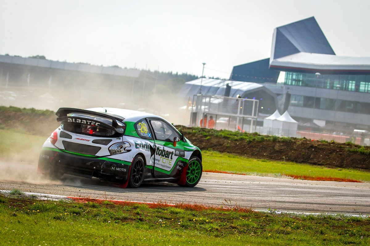 AlbatecRacing's tweet image. NEWS: @AndyScottRX ready to take on @HoljesRX this weekend for one-off #EuroRX appearance emailmarketing.createsend.co.uk/t/r-81F1083026…