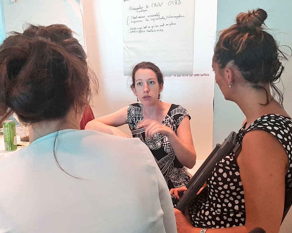 EaGuerch's tweet image. #BBLAXA de Communication Non Violente - merci @clairemorin d&apos;avoir invité Julie à l&apos; #AXAAgileCenter