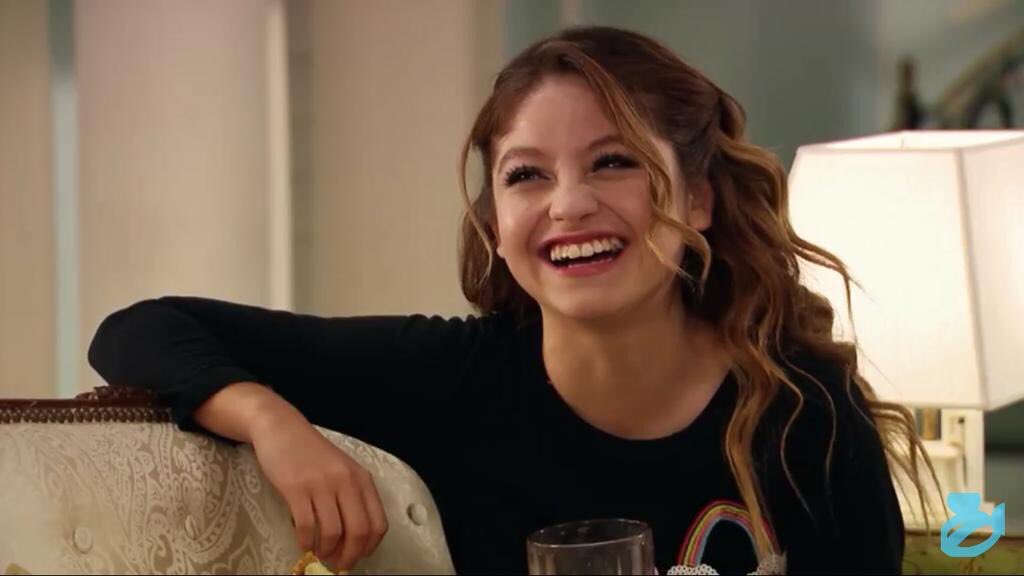 soulsevilla's tweet photo. #KarolSevilla #KCAMexico #KCAArgentina https://t.co/PlRsoVF0Ca