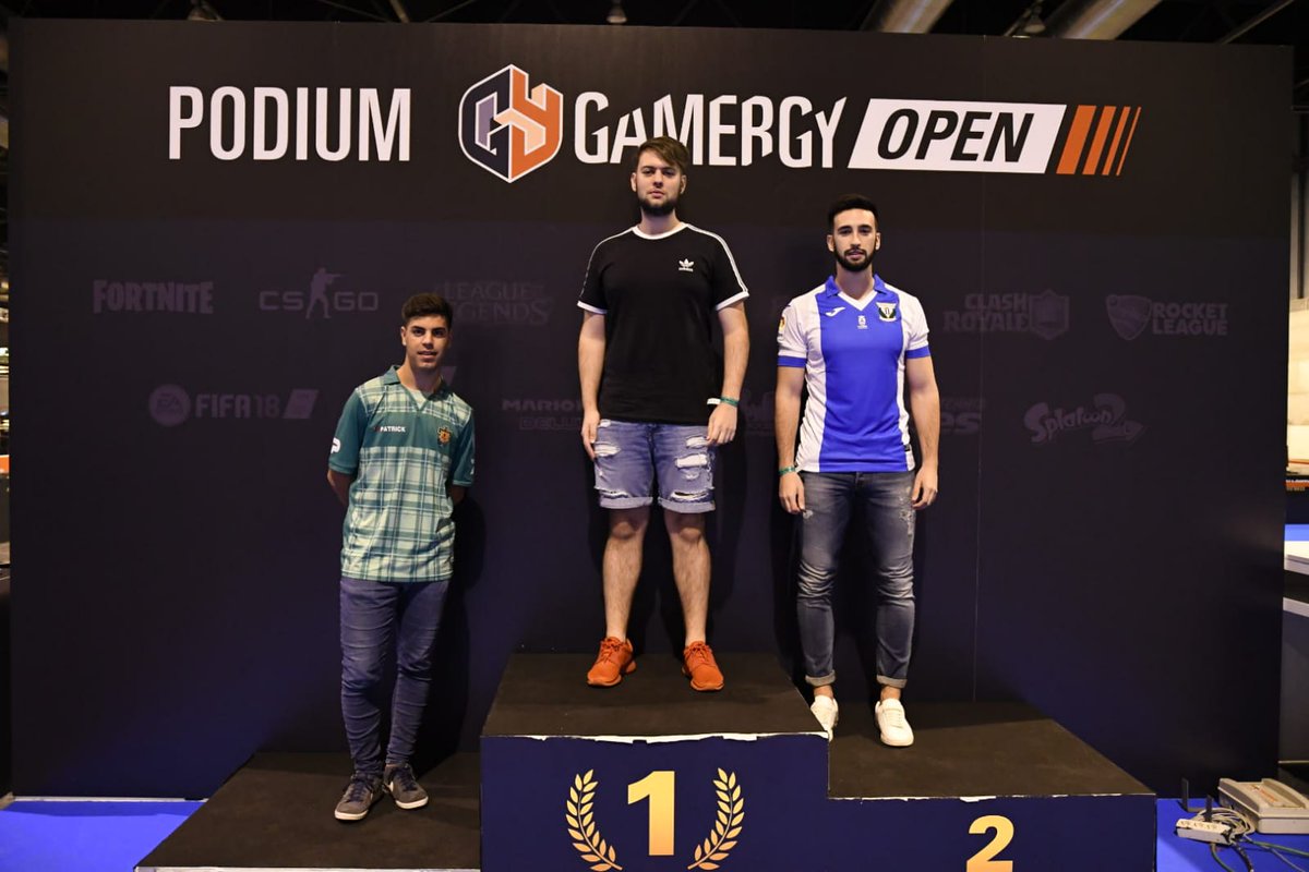 ¡Enhorabuena! La #Gamergy9 Football Cup de @ATVillalbaPS4 ha encontrado sus campeones en estos tres pedazo de jugadores:

🥇 <a href="/SeviSoto/">Alejandro Sevillano</a> de <a href="/lefv_madrid/">Lefv Madrid</a> 
🥈 <a href="/xMARK0Sx23/">GEG MaRKoS I9I</a> de @CDLeganeSports 
🥉 <a href="/Sao17_3_/">Lluís Llauradó</a> de <a href="/eSportsUEC/">UE Cornellà eSports</a>