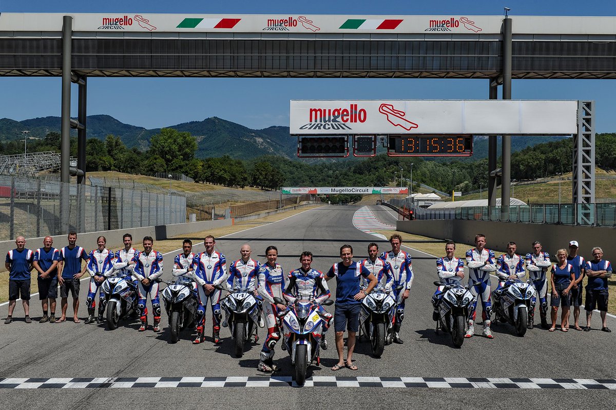 TheRaceAcademy's tweet photo. Join @TroyCorser11 and The Race Academy for a 3-day training 30 July - 1 August in @MugelloCircuit The Race Academy is an Official Partner of @BMWMotorrad  Join us on your own motorcycle or rent a 2018 BMW S1000RR with our Fly and Ride package! Info: https://t.co/GmRThM0uCD https://t.co/Jn0QjWOPSy