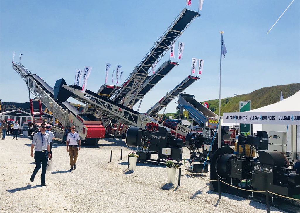 ReidsLtd's tweet photo. Another great Exhibition at #Hillhead18 

For all your SMART Monitoring requirements; including Moisture Analysis in Sand - contact us at REIDS Ltd. https://t.co/NBn8vDMw7t