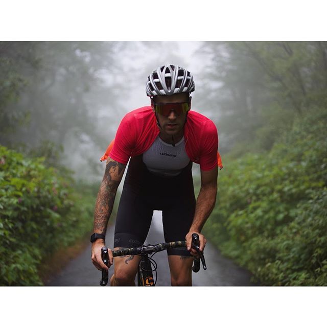 CutawayUSA's tweet photo. Experience the Cloud™ Summer Collection Now Live! 6 New Full Cloud Jerseys Now Available! #experiencethecloud #cutawayusa #cloudjersey #cyclingkit #cyclingstyle #kitwatch #kitgrid #reddishknob https://t.co/zfaiL2t8En https://t.co/jiyfvHYv9R