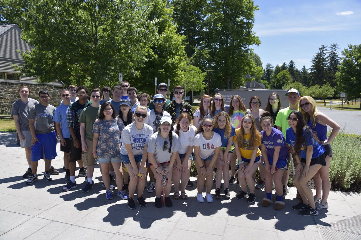 Kellenberg's tweet photo. Camps are in full effect this week! https://t.co/NDSadvtUtu