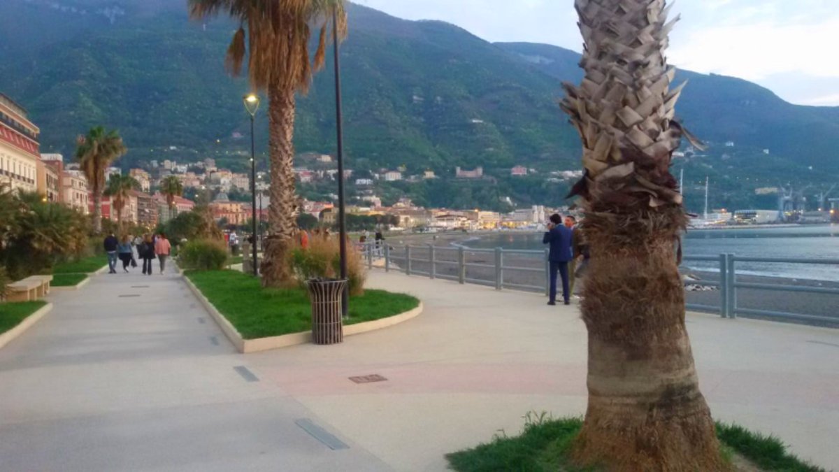 LivingItalyLive's tweet photo. #castellammaredistabia Stiamo arrivando! Seguiteci su tutti i Social per non perdervi nemmeno una briciola della storia affascinante stiamo per raccontarvi 😉#latinoinedito #suditalia https://t.co/kEP7E6OqZw