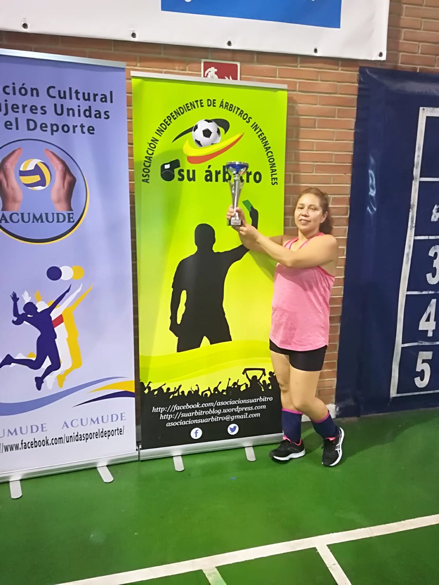 ainarisuarbitro's tweet photo. Siguiendo con la tradición deportiva con #aianrisuarbitro y #acumude el sábado 23 del presente mes. Fue emocionante expectar la competencia y pundonor que desplegaron las damas . https://t.co/kNe84Hb7gZ