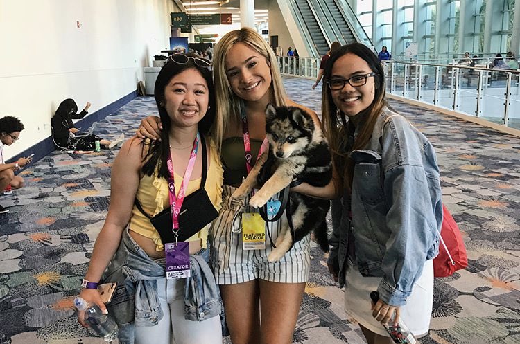ChachiGNews's tweet photo. Chachi with fans at Vidcon https://t.co/pRF9Qgpwtf