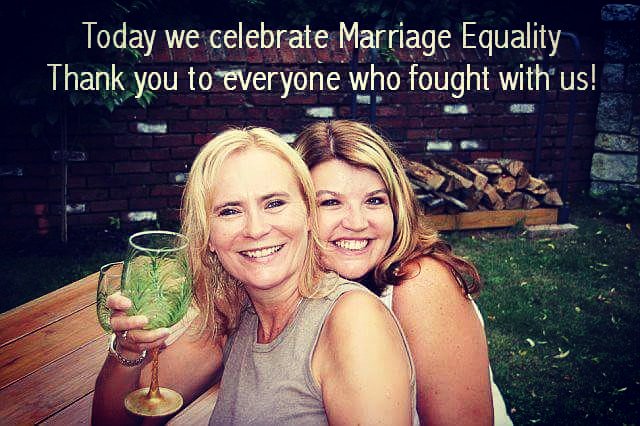 HartLaurie's tweet photo. 6-26-13 A day to #celebrate #marriageequality β€πππΎ
#lovewins
#doma
#ediewindsor
#binationals
#afightforlove
#voicesofstrength
#notspecialrightshumanrights https://t.co/lqf2JGtXXp