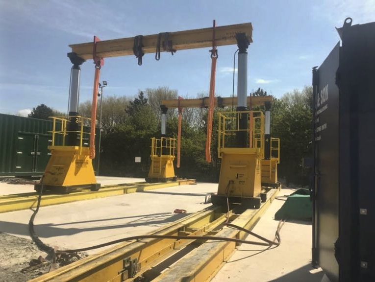 Some of our 12 tonne round slings being used on site.