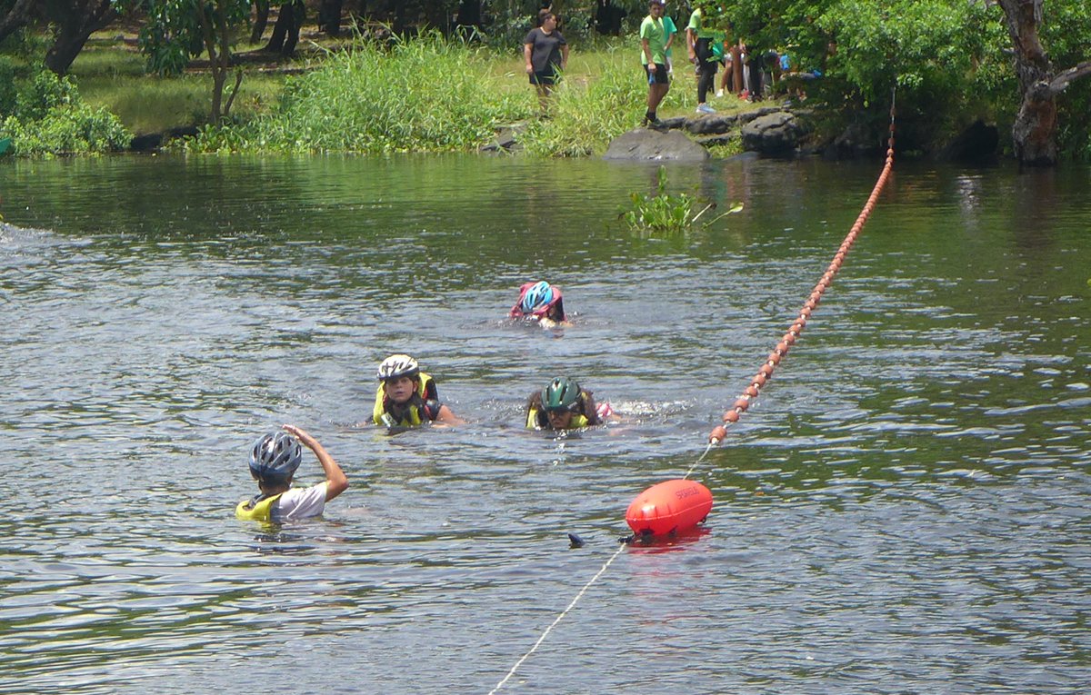UnssOUEST's tweet image. Voici les résultats du concours photos @UnssOUEST @academiereunion . Chloé, Maia et Gaspard sont les heureux élus JRP @unss . Réompensés par @Decathlon et "métysse mag"