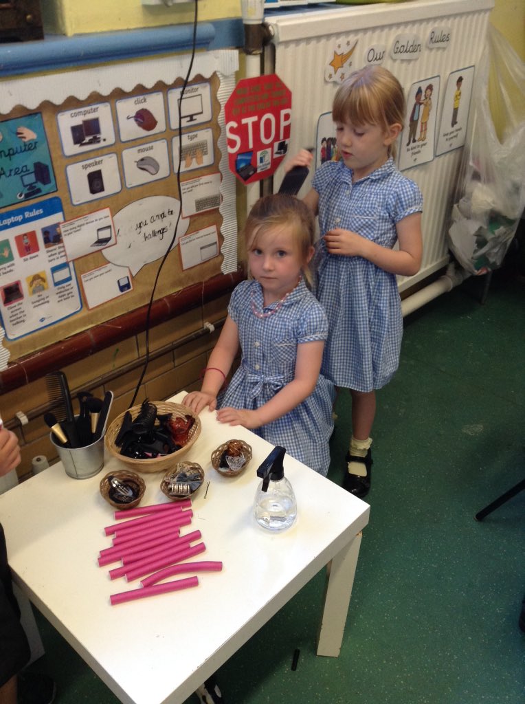 gladstonebarry's tweet photo. Reception have enjoyed a trip to the salon today! #gettingglam! https://t.co/8SKcNPmbok