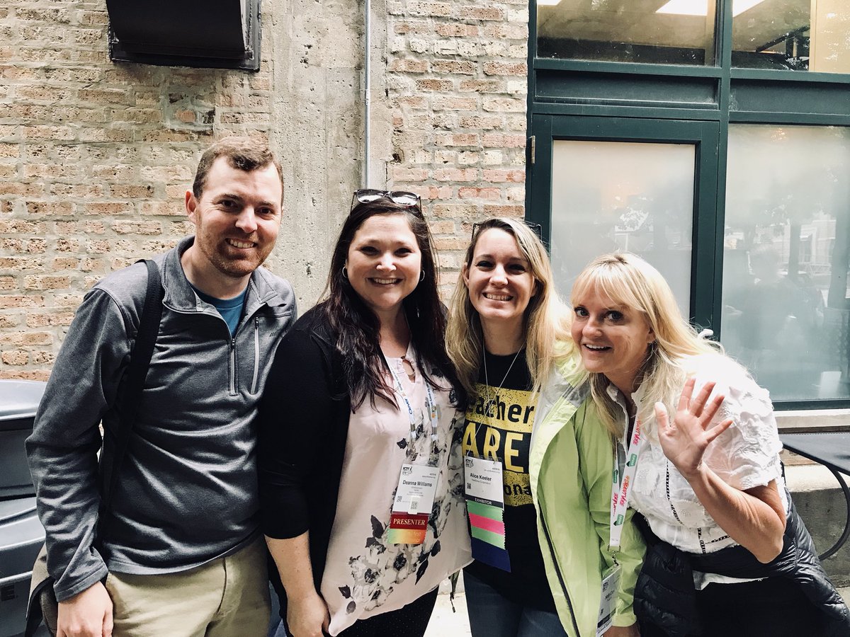 DWilliamsTeach's tweet photo. #coffeeEDU - giving like minded educators a voice to chat about #edtech or anything that inspires us. #inspired #iste18 @alicekeeler @HollyClarkEdu https://t.co/vnESHIIYiq