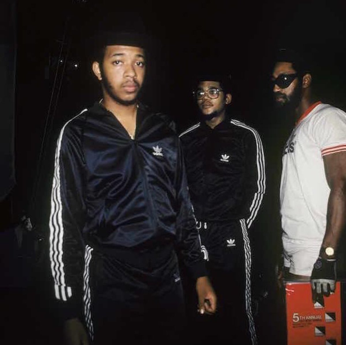 TheOGLegacy's tweet image. RUN-DMC and DJ Kool Herc, Represent some of the biggest building blocks of Hip-Hop.
#OGLegacy #rundmc #djkoolherc #koolherc #hiphopdj #hiphop #revrun #darrylmcdaniels #hiphopgods #hiphoplegends #hiphoppioneers #80shiphop #oldschoolhiphop #goldenagehiphop #goldenerahiphop