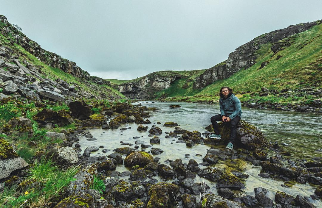 alexhoeghpics's tweet photo. Alex via Instagram 📷:
We went off-road. Found this super remote place. Always go off-road. https://t.co/FFflZz9vy3