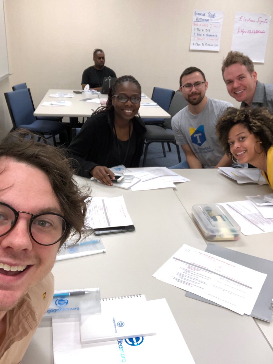 IMTerrellFWISD's tweet image. Good morning from #LearningModel training! We are gearing up for kickoff! #collaboration #IAMTERRELL