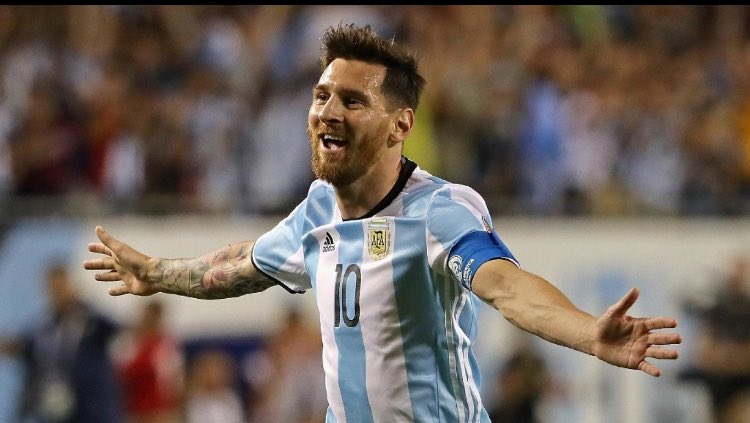 MariaSolDomene's tweet image. Hoy, más que nunca, todos los argentinos estamos con vos 💙