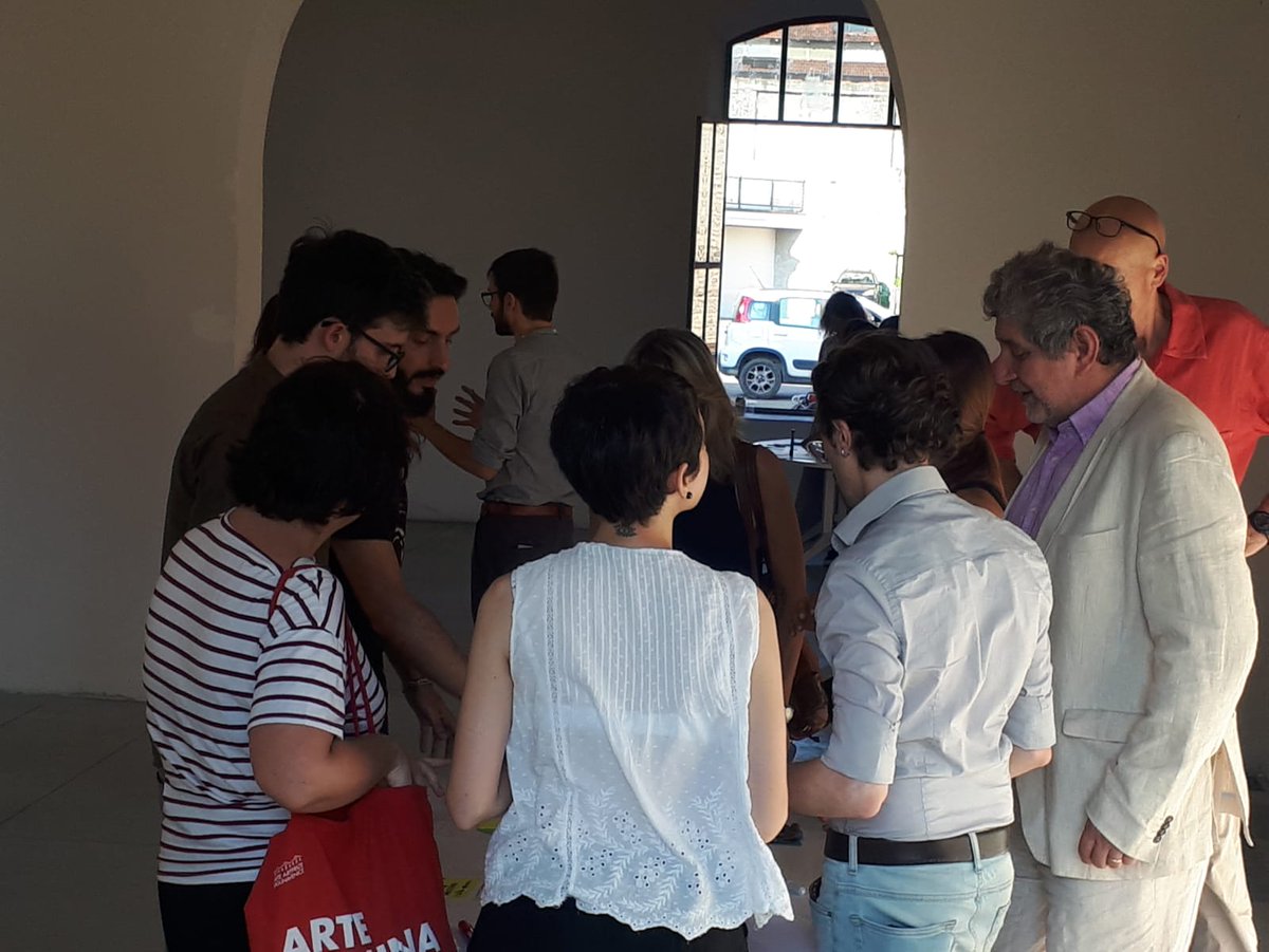 datalifelab's tweet image. Dopo il #Prato #SocialChallenge per il progetto &quot;#SmartLivingLab&quot; del @comunepo, il @datalifelab ha partecipato al workshop di #codesign degli spazi della futura #BibliotecadelleIdee nel #Macrolotto0. Progetto del Piano #SmartCity di @quiprato con @pinpoloprato @UNI_FIRENZE.