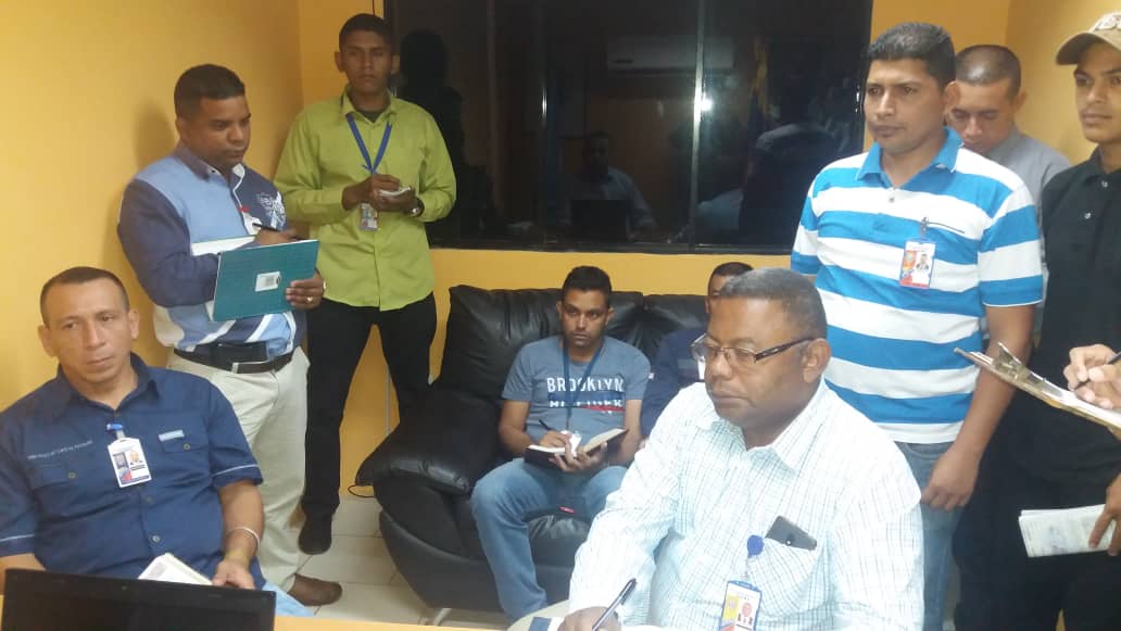 CICPC0185's tweet image. Jefe de la Sub Delegación Zaraza. Com. Jefe: Richard Chafardet, inicia reunión con todo el personal bajo su mando, cumpliendo instrucciones de la Superioridad. #PrevencionCicpc #PrensaCicpc