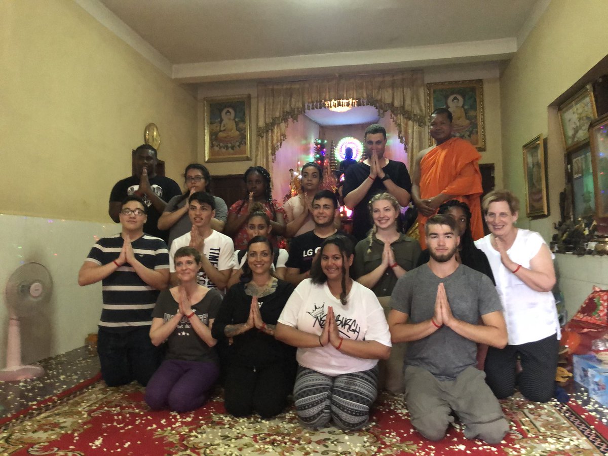 Day 2 Cambodia: Royal Palace, Impromptu palm reading and blessings from a monk. #g2l @excelsior_ptech <a href="/Global_to_Local/">Global to Local</a> <a href="/newburghschools/">Newburgh Schools</a> #Cambodianadventure