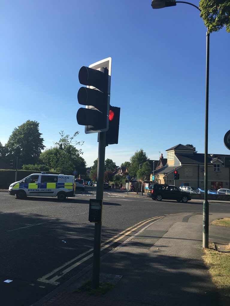 k_silkstone's tweet photo. @Northyorkscc it’s tricky using the pedestrian crossing on the corner of Otley Rd &amp; Pannal Ash Rd today as the red/green light isn’t visible from one side - it’s twisted the wrong way round. This one doesn’t beep either. Please can you help? #unsafe https://t.co/B7vVXehjs5