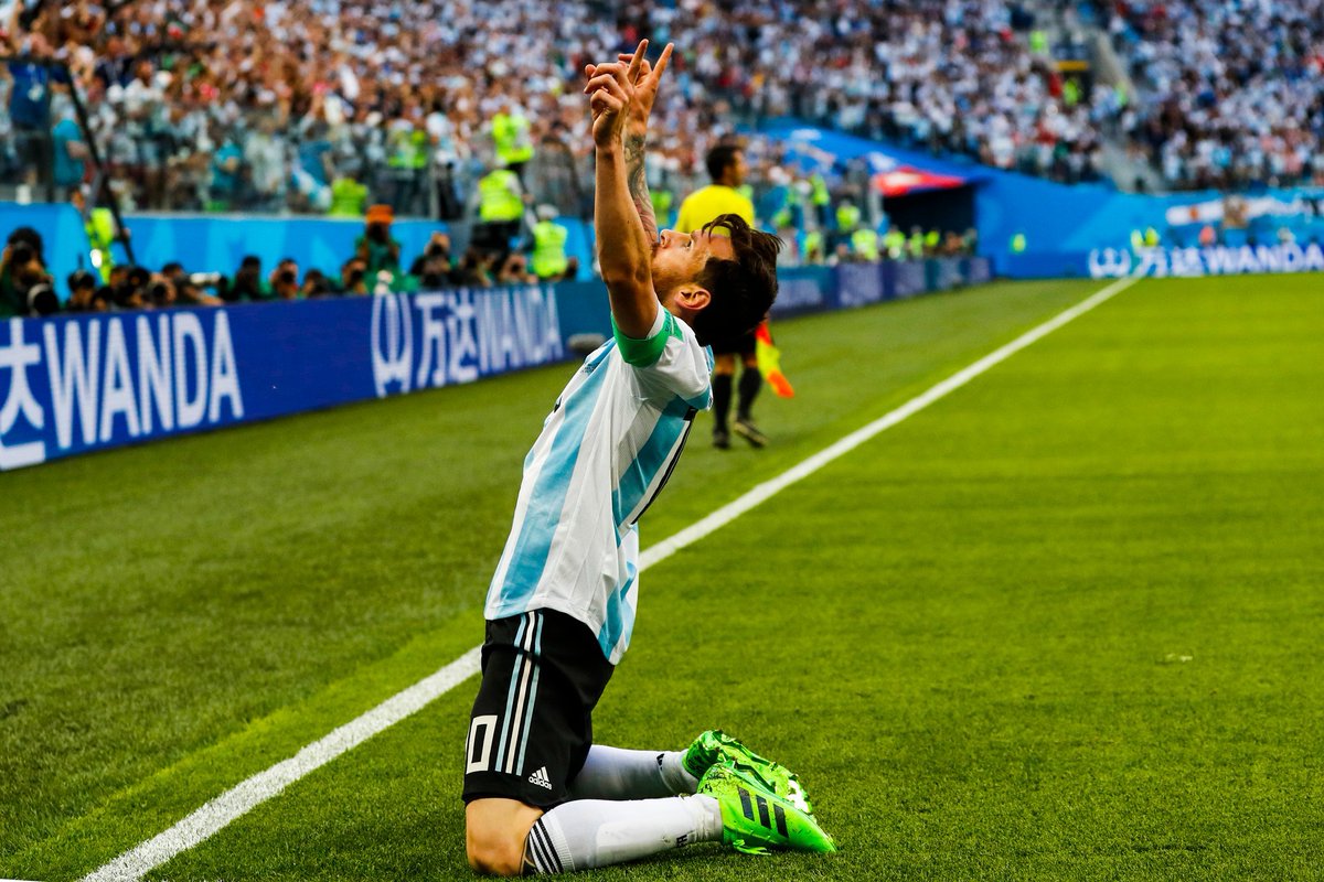 WeAreMessi's tweet image. This celebration does highlight how much the goal meant for Leo Messi. 

Deserves a million RTs 😉

#WorldCup #WeAreMessi #Messi