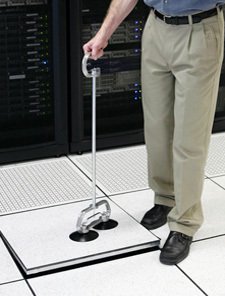 MainlineComp's tweet photo. Save time and your back. No need to bend down to access your raised floor. .https://t.co/FZO4F6NVne Give us a call 800.686.5312
  The Main-Lift BackSaver allows you to safely and easily lift and slide raised floor tiles from a standing position. https://t.co/qqjhUHmEHF