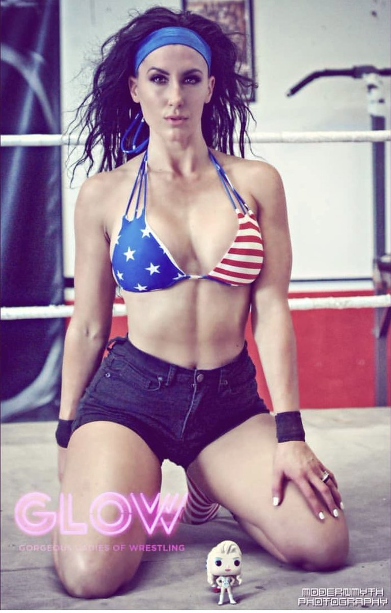 SantanaGarrett_'s tweet photo. For my fellow @GlowNetflix fans..

Do you have a favorite character or moment? 

For those who ordered **ALL ACCESS** to my entire shoot..they will be sent to you tomorrow! Not too late to order-email me (in bio)

#Glow #funkopop #santanagarrett #allamericangirl #usa #wonderwoman https://t.co/8PYoos7OwK