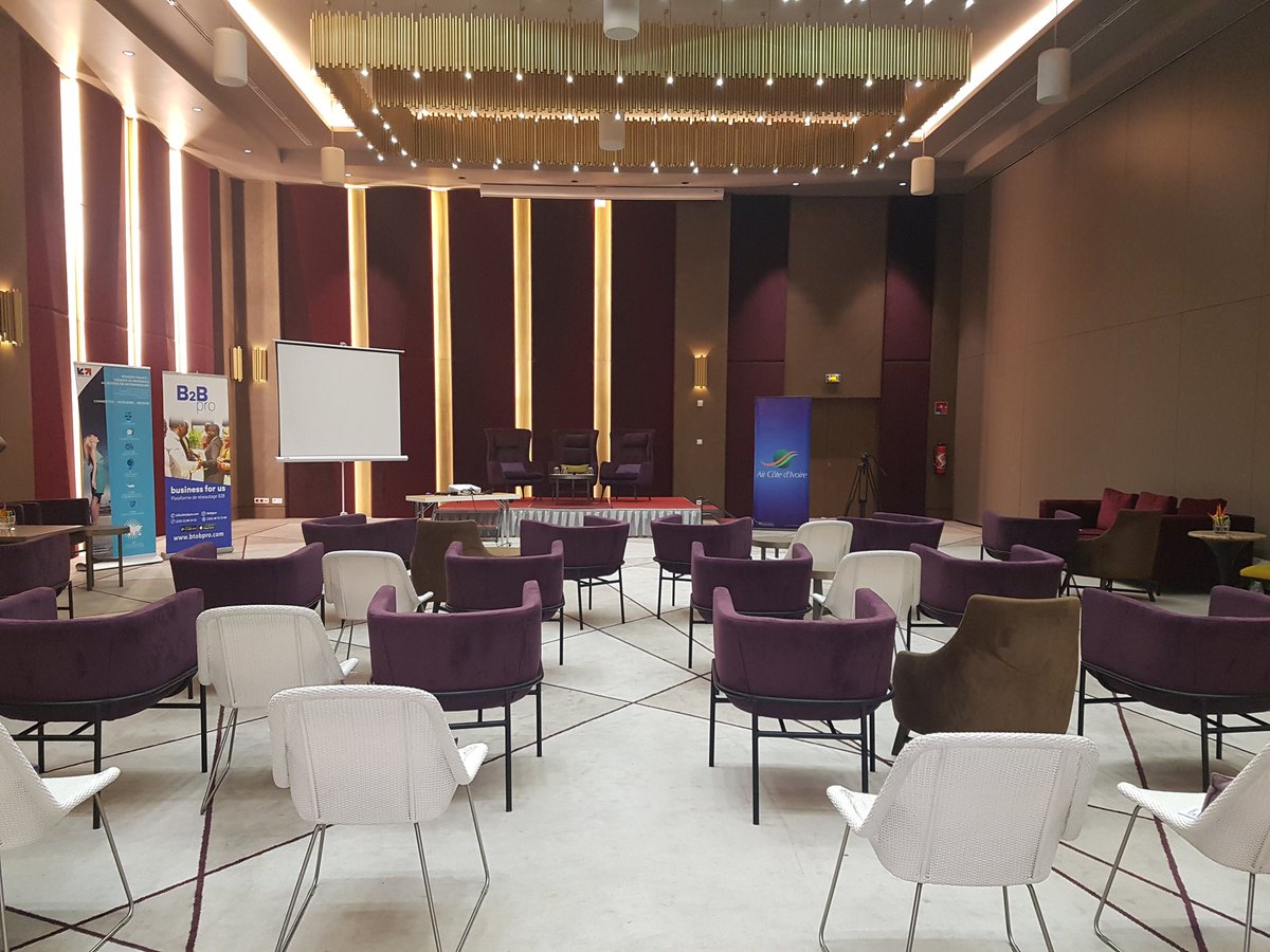B2BPro1's tweet photo. Fini la mise en place, nous debutons dans quelques minutes. 
#BusinessFrance
#B2Bpro https://t.co/XdeFhkKChB