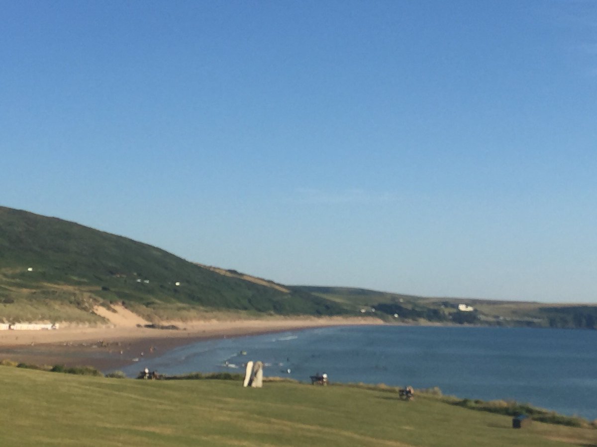 Still in the high 20’s at 7pm this evening in #Woolacombe <a href="/GreatDevonDays/">Devon Days #LoveDevon</a> <a href="/lovenorthdevon/">North Devon</a>