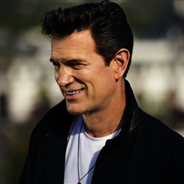 Happy birthday to Chris Isaak \80 CAL! We hope your tour is going well! 