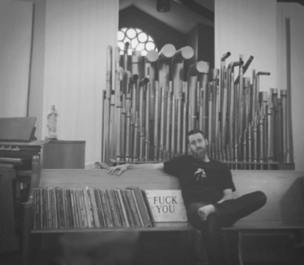 MOROSITYBAND's tweet photo. Lately I just wanna kill someone
You can hide away the ammo
Lock up all the guns
But if I really wanna have some fun
There ain't nothing gonna stop me
Til' the job is done
I wanna kill someone
https://t.co/EyPJL4f8p4
#southerngothic #darkmusic #spotify #follow #morosity https://t.co/1Oyw7FhTYU