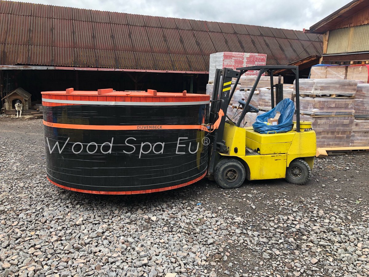 WFurdo's tweet photo. #Dezsafurdo #dezsa #ciubar #hottub #woodspaeu 
office@woodspaeu.com https://t.co/UDNQLgkTvX