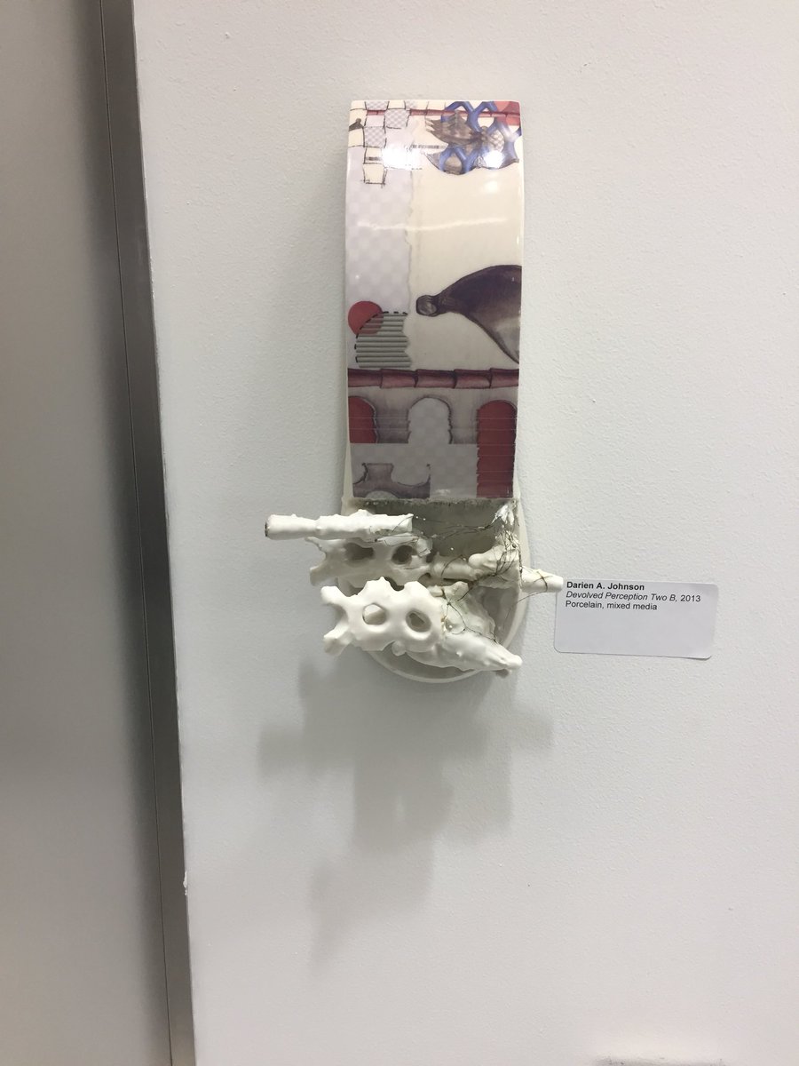 iraburge's tweet photo. Airport art is always a little on the strange side. https://t.co/RHsr285c37