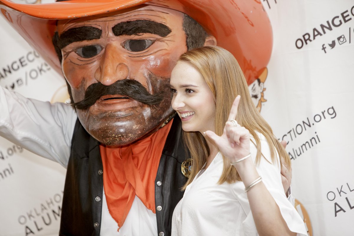 OKStateAlumni's tweet photo. #okstate18: did you move recently to start a new job? ๐ฉโ๐ผ๐จโ๐ผ Make sure you update your information to stay up-to-date on all things #OKStateAlumni! ๐งก
๐ฒ https://t.co/eMVu8tEegv https://t.co/wNNCfMzSha