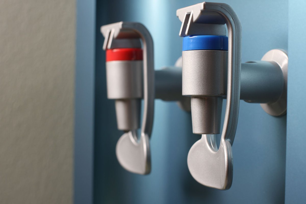awsventura's tweet image. Want a water cooler for your business, but don&apos;t want to deal with those heavy refill containers? Get a bottle-free water cooler from #AdvancedWaterSolutions! #CleanWater #Filtration #WaterCooler ow.ly/HBIv30kFCG5