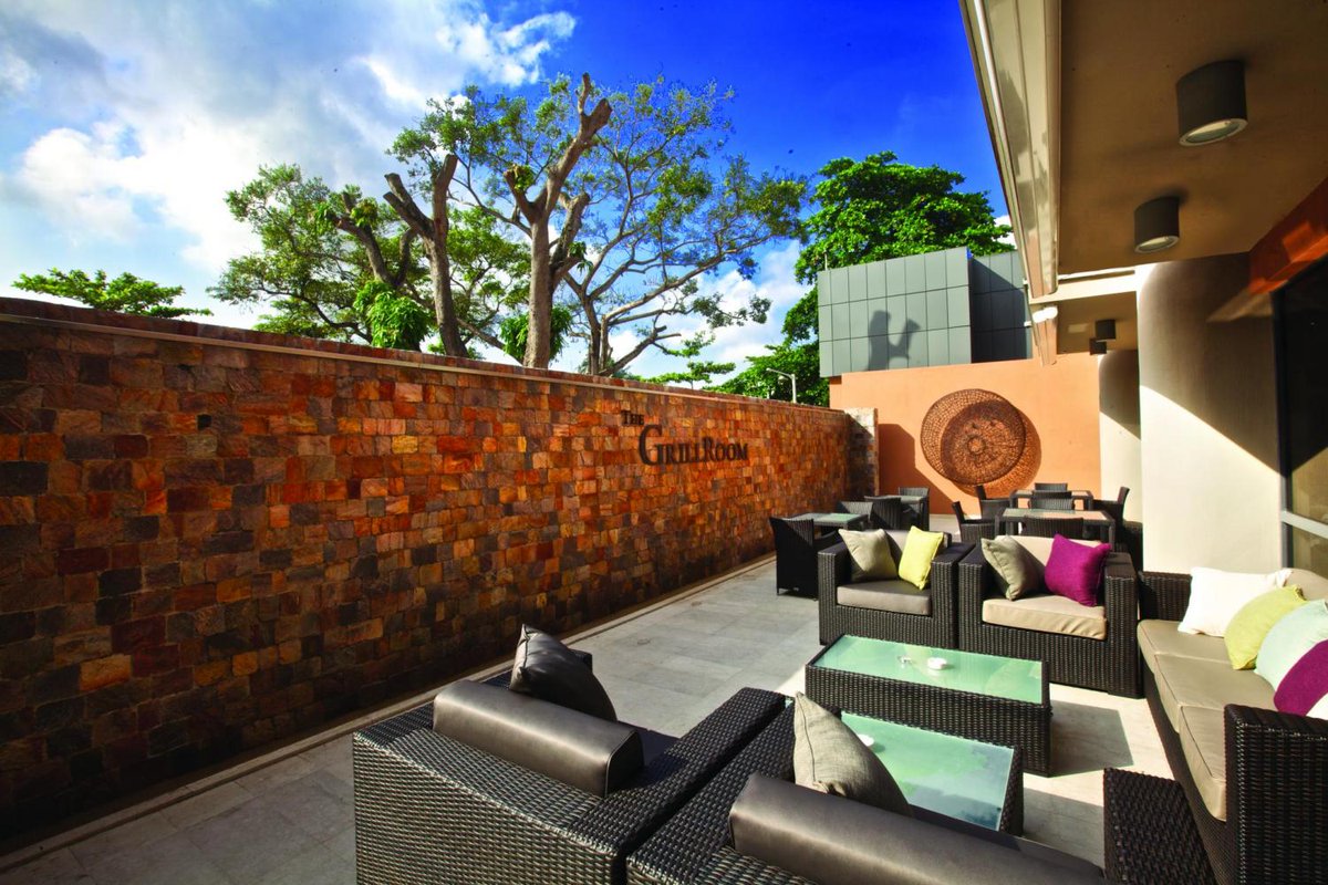 Have a bite while you work or stop by for dinner when you leave the office — contact the Grill Room on + 234(1) 277 3560 🍴 #LegacyHotels