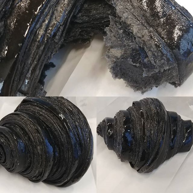 SoFilthyCasual's tweet photo. Eating a black croissant 🖤 🥐 #breakfast #food https://t.co/EIbbfhboGy Eating a black croissant 🖤 🥐 #breakfast #food Eating a black croissant 🖤 🥐 #breakfast #food June 26, 2018 at 10:07AM https://t.co/tE7PCzQs9K
